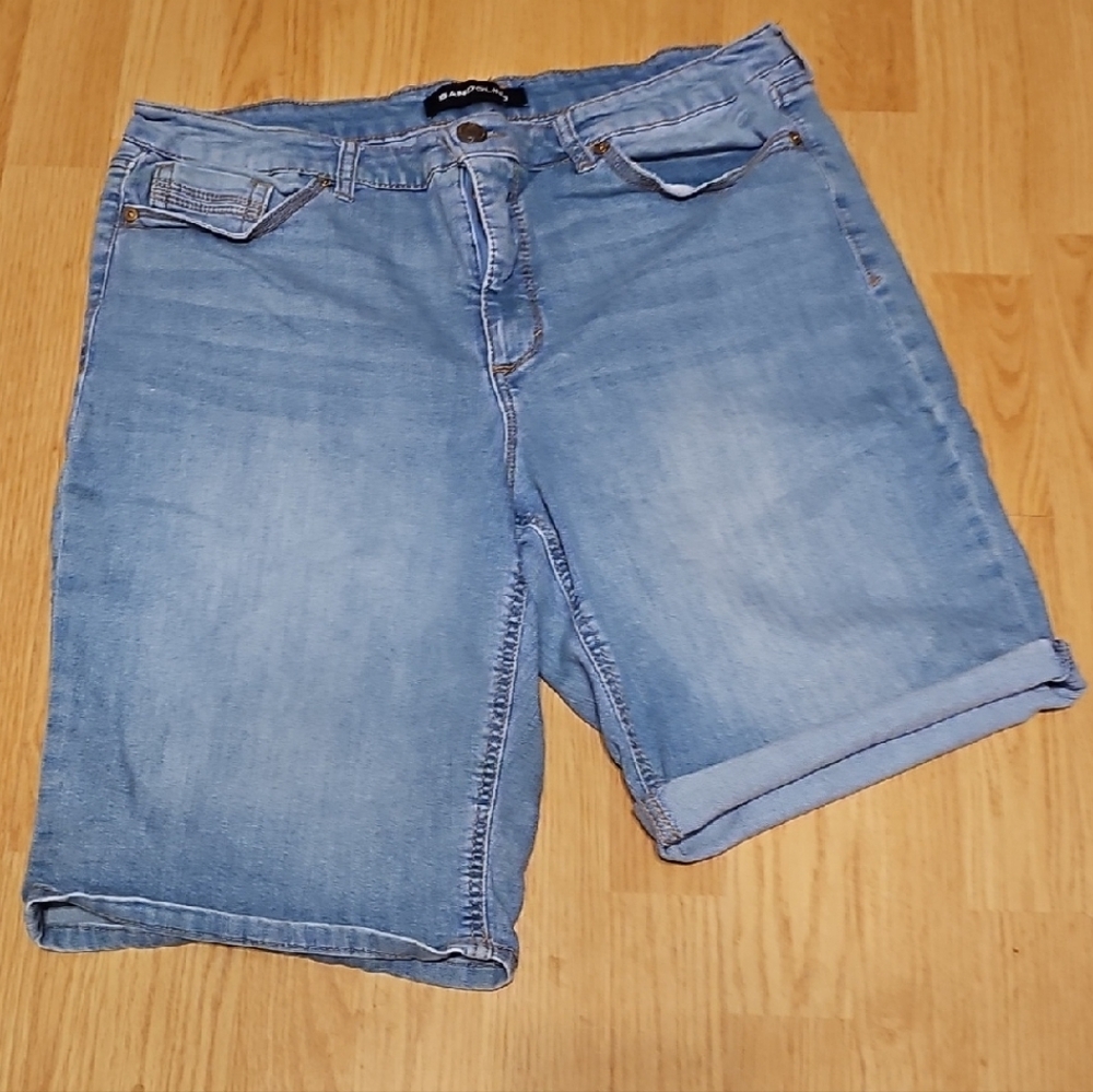 Bandolino Light Blue Denim Shorts